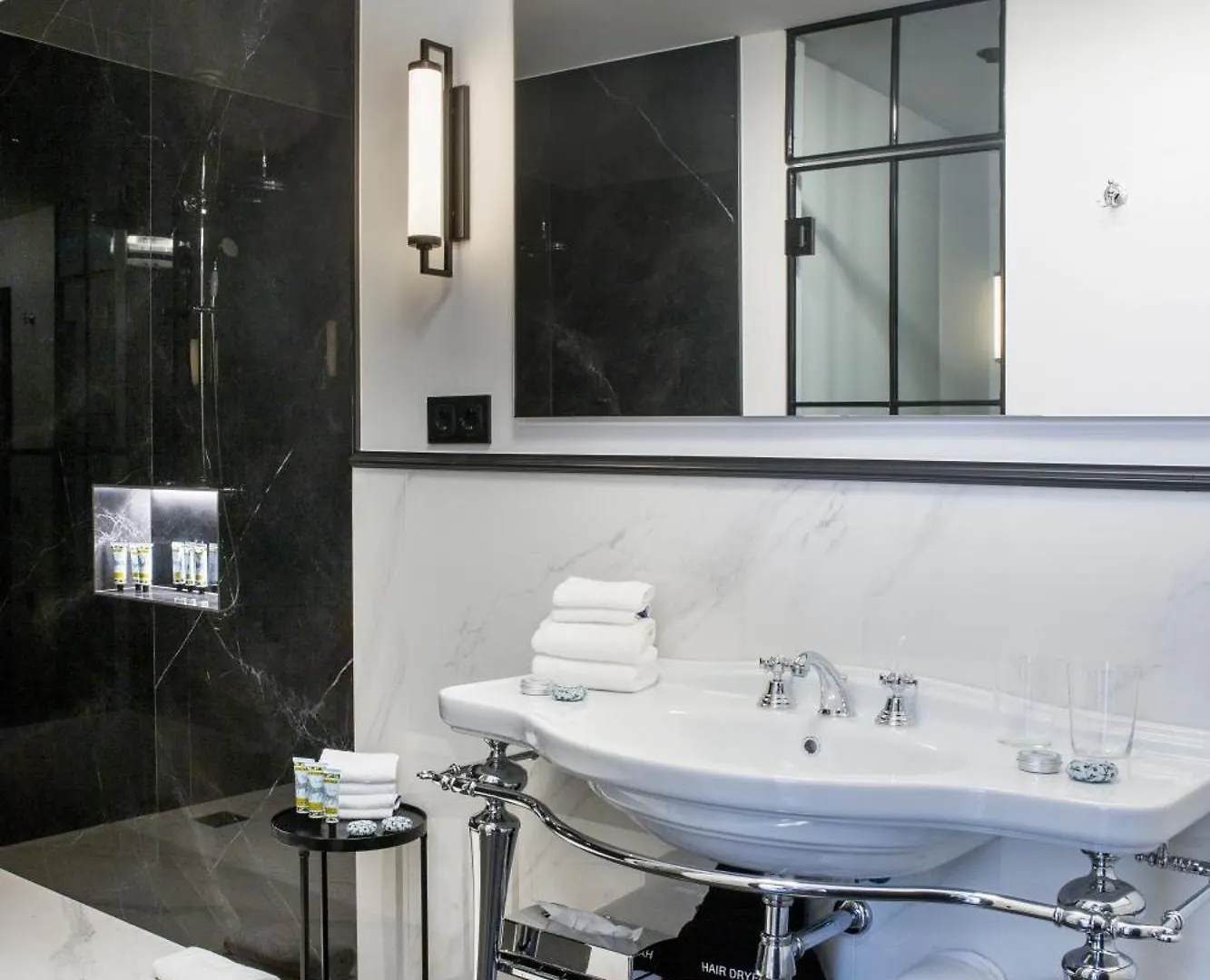 Boutique Hotel Casa Canovas Cadiz Spain
